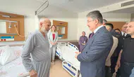Eskişehir Valisi bayram mesaisindeki sağlıkçıları ve hastaları unutmadı