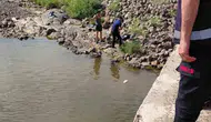 Siverek’te serinlemek için suya giren çocuk yaşam mücadelesi veriyor