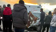 Hakkari Yüksekova kavşağında zincirleme kaza 11 kişi yaralandı