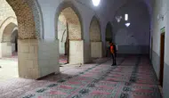 Elazığ’da camiler bayram namazına özel olarak hazırlandı