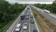 Bayram yolculuğu başladı Düzce geçişinde trafik kilitlendi