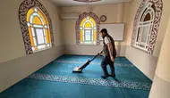 Kartepe bayram namazı için camileri pırıl pırıl yapıyor