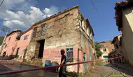 Bayındır'da terk edilmiş binada korkutan yangın