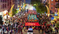Niğde sokakları 19 Mayıs için fener alayıyla aydınlandı