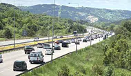 Tatilciler yola çıktı Bolu trafiği kilitlendi
