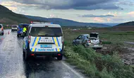 Çorum'da yağışlı havada direksiyon hakimiyetini kaybeden araç takla attı