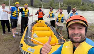 Çoruh Nehri bayramda adrenalin tutkunlarını ağırladı