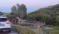 Malatya yolunda ekmek taşıyan tır kaza yaptı