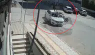 Hatay'da motosiklet kazası kameraya yansıdı