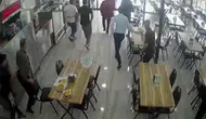 Malatya depreminde o anlar kameraya yansıdı