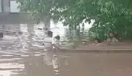 Osmaniye ve Hatay'da sağanak hayatı felç etti