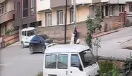 İnegöl'de kavşak kazası güvenlik kamerasına yansıdı