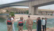 Adıyaman’da piknik yapan 8 kişi nehir sularında mahsur kaldı