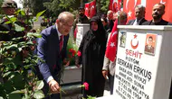 Malatya protokolü bayram öncesi şehitleri unutmadı