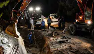 Bodrum Torba’da patlayan su borusu gece operasyonuyla onarıldı