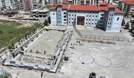 Isparta dört okulun spor altyapısını yeniliyor