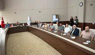 MCBÜ Rektörü Kibar engelli personel ile bir araya geldi