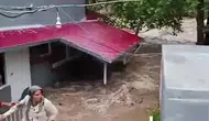 Hatay'da dere taştı evleri su bastı