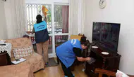 Akdeniz Belediyesinden bayram öncesi ihtiyaç sahiplerine özel bakım hizmeti
