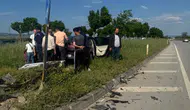Yenişehir yolunda iki otomobil çarpıştı 3 kişi yaralandı