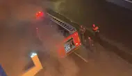 Sancaktepe'de otomobilin yanma anı kameraya yansıdı