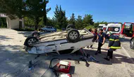 Kadirli yolunda otomobil takla attı iki kişi hastaneye kaldırıldı
