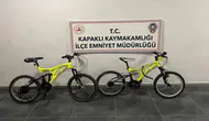 Kapaklı’da apartman bahçesindeki bisikletleri çalan çocuklar yakayı ele verdi