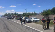 Kilis kara yolunda iki araç çarpıştı 9 kişi yaralandı