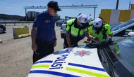 Keşan girişinde trafik denetimi sürücülere zor anlar yaşattı