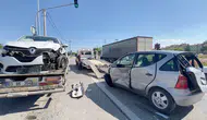 Afyonkarahisar yolunda ambulansa yol verme çabası zincirleme kazaya dönüştü