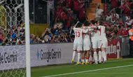 Milli futbolcu Eren Elmalı sağlık kontrolünden temiz raporu aldı