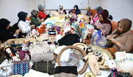 Yeşilyurtlu kadınlar el emeği ürünlerini gelire dönüştürüyor