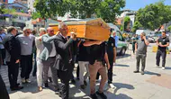 Gölcük Belediyesi mesai arkadaşını dualarla son yolculuğuna uğurladı
