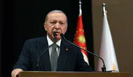Erdoğan teşkilatına seslendi Gösteri değil hizmet makamındasınız