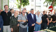 Özgür Özel İzmir'de aile dostunu son yolculuğuna uğurladı