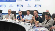 İzmir orman yangınları için tüm ekiplerini seferber etti