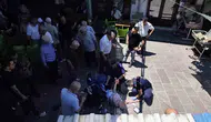 Cenaze töreninde yürekleri ağza getiren anlar