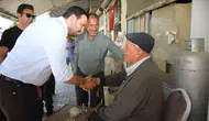 AK Parti Elazığ teşkilatı Baskil’de vatandaşı kapı kapı dinledi