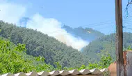 Soma ormanlarında yangın paniği havadan müdahale ile durdurulmaya çalışılıyor