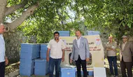 Sivrice ilçesinde arıcılık faaliyetleri yeni kovanlarla güçleniyor
