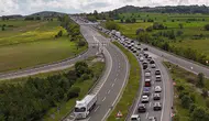 Karabük yolunda bayram dönüşü çilesi