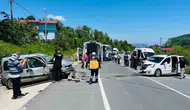 Ordu Ulubey yolunda üç araç birbirine girdi