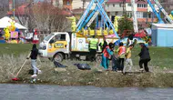 Ardahan'da gençler Kura Nehri kıyısını temizledi