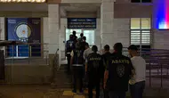 Darıca’da esnafı hedef alan silahlı yağma çetesi yakalandı