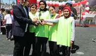 Gaziköy okuluna sportif ödül takviyesi