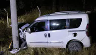 Keşan'da alkollü sürücü direğe çarparak kaza yaptı
