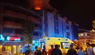Çaycuma'da gece yarısı korkutan çatı yangını
