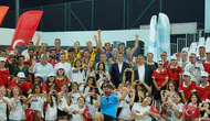 Ayvalık Sarımsaklı Plajı dünya yıldızlarını ağırladı