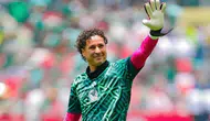 Guillermo Ochoa 2026'da eldivenlerini asıyor