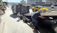 Avcılar'da trafikte dehşet anları İki araç yan yola uçtu